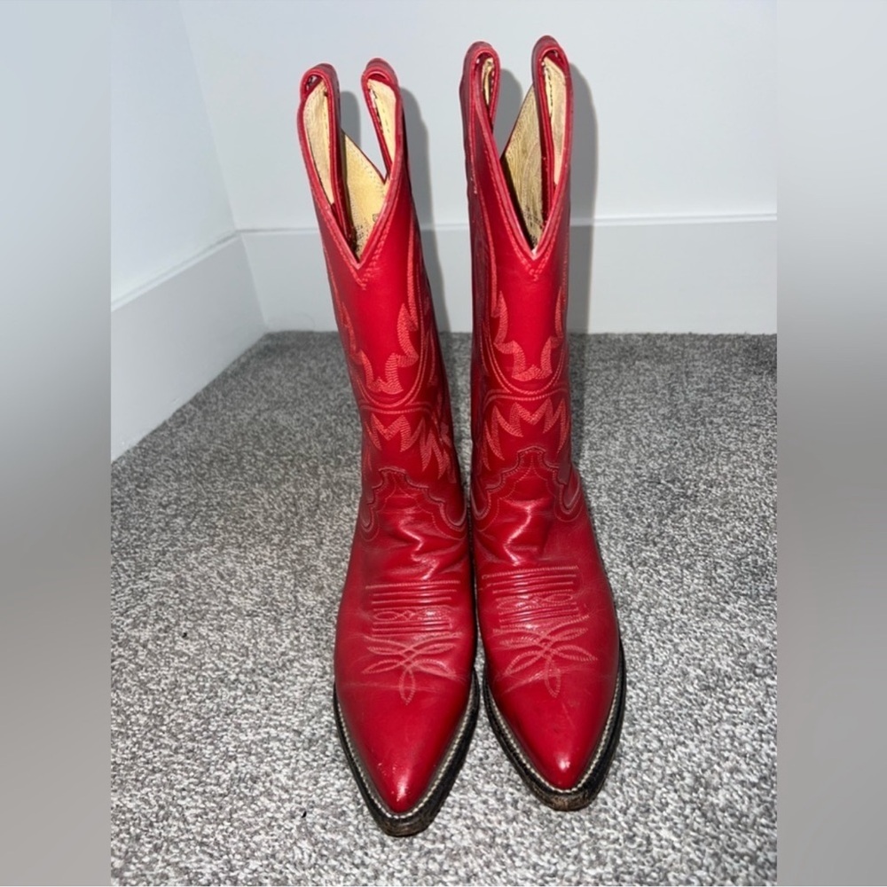 RED JUSTIN COWBOY BOOTS